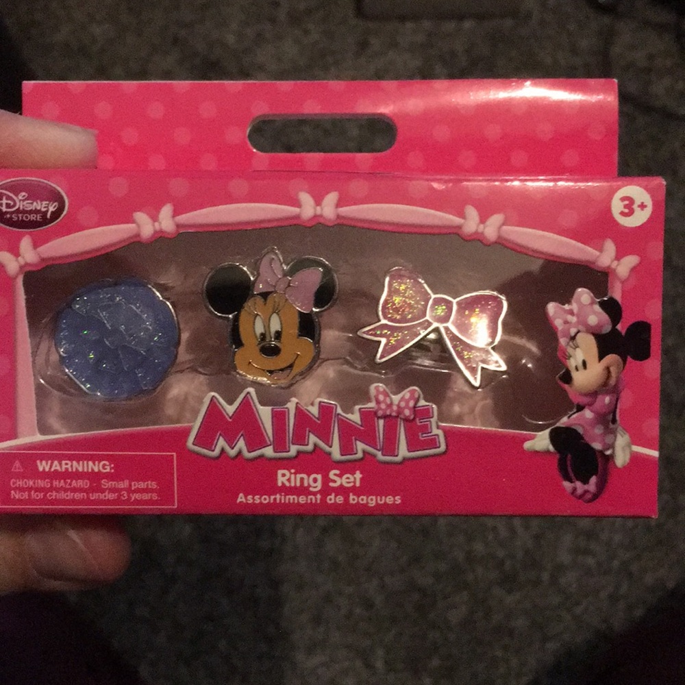 Minnie Mouse Rings